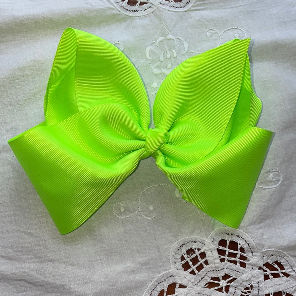 ⭐️ 3/$15 Girls Neon Green Yellow Large Boutique Hair Bow